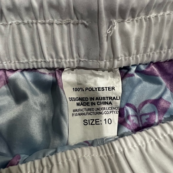 NWOT Roxy shorts - Picture 3 of 3